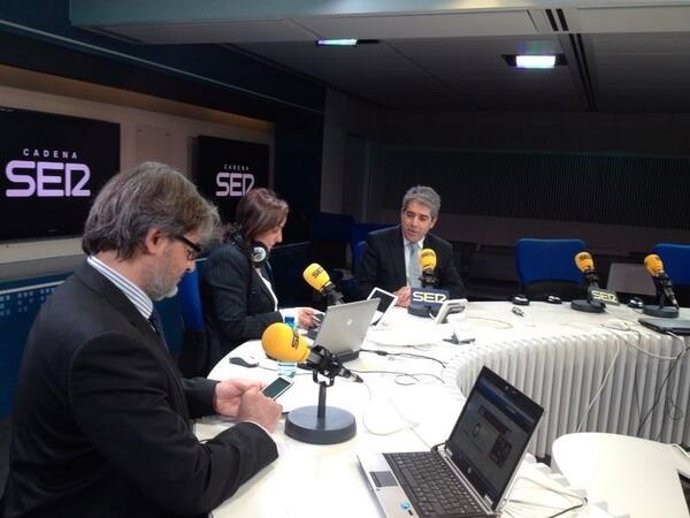 Imagen de la entrevista al conseller Francesc Homs
