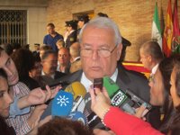 Hernández Mollar asegura que la reforma de la PAC garantiza las ayudas directas al campo malagueño hasta 2020