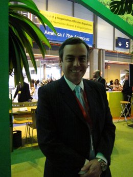 Allan Flores, ministro de Turismo de Costa Rica