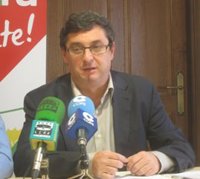 Centella ve "normal las tensiones" PSOE-IU en la Junta