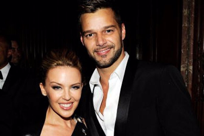 NEW YORK - JUNE 03:  Singers Kylie Minogue and Ricky Martin attend the 2010 amfA