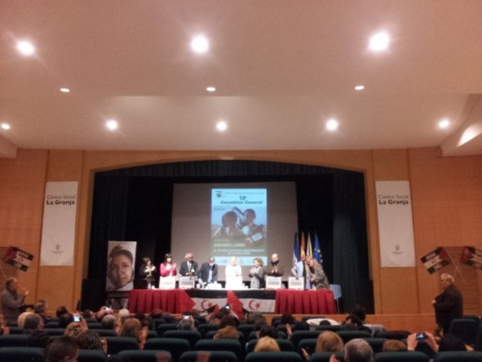 La mesa que ha presidido el acto de inauguración, a la finalización del mismo