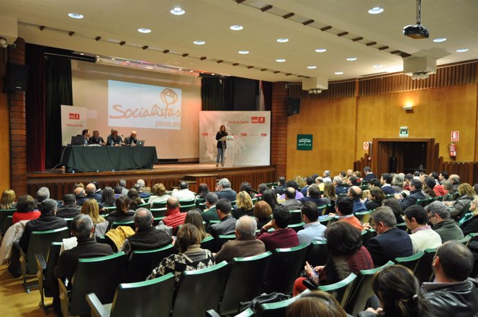 Acto del PSOE de Sevilla