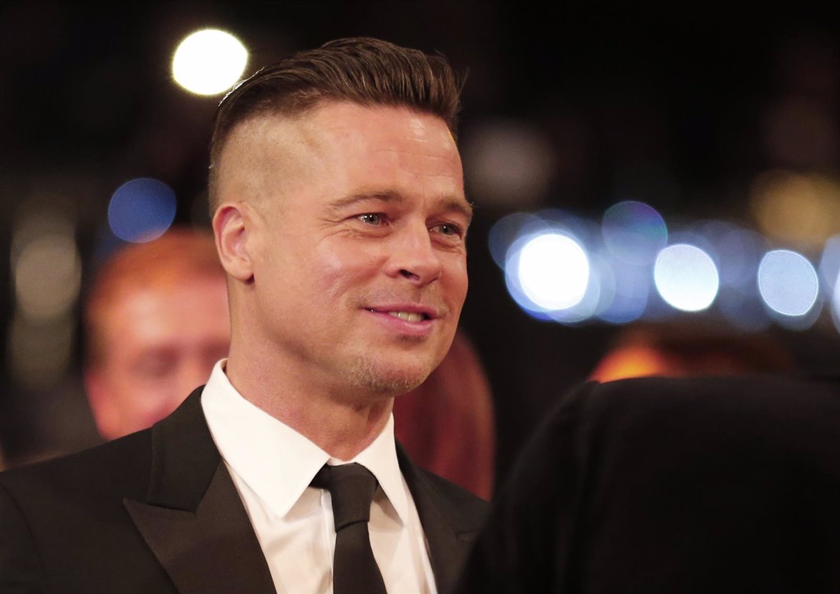 Brad Pitt luce nuevo look con un corte de cabello que algunos consideran  poco favorecedor