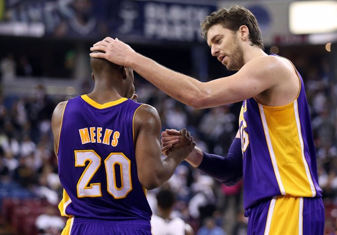 Los Angeles Lakers Sacramento Kings Pau Gasol Meeks