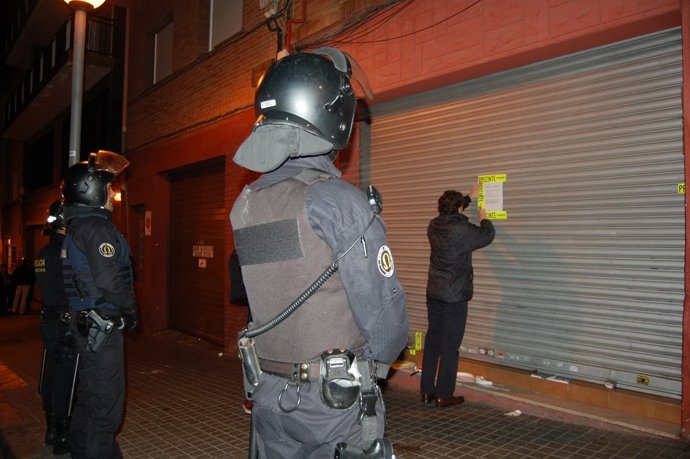 Local de culto evangélico precintado en Badalona
