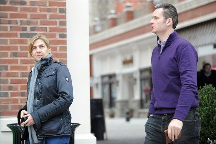 La Infanta Cristina e Iñaki Urdangarín, empiezan su nueva vida en Suiza