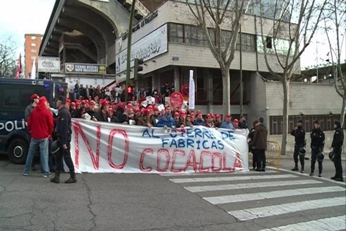Protesta de los trabajadores de CocaCola por los despidos