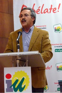   Luis Segura.