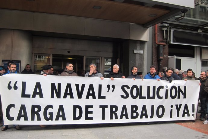 Concentración del comité de La Naval en Bilbao