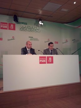 El secretario de Política Institucional de PSOE-A,  Francisco Conejo, en Granada