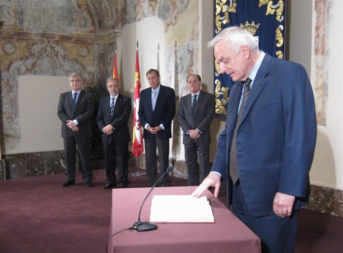 Toma de posesión de Gerardo Gutiérrez, presidente del Consejo Social de la UVA