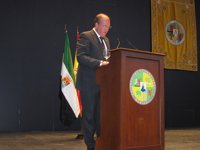 Monago anuncia un incremento del 2,6% en el presupuesto de la UEx para 2014