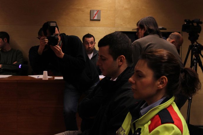 El acusado de matar a un menor en Lloret sentando el el banquillo