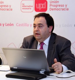 El coordinador territorial de UPyD, Rafael Delgado.