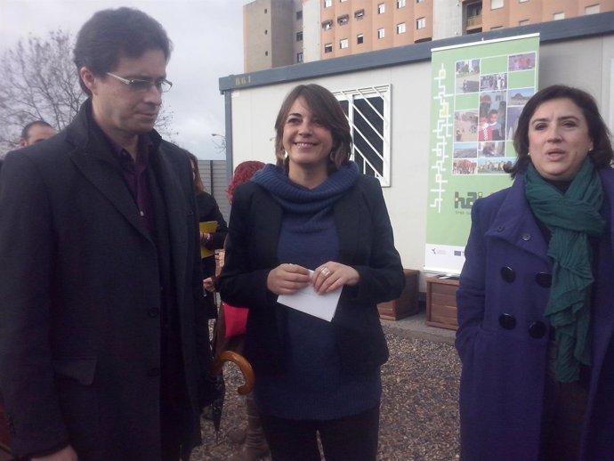 La consejera de Fomento y Vivienda, Elena Cortés, en Granada