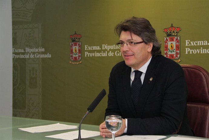 El portavoz del equipo de Gobierno de la Diputación, José Torrente.