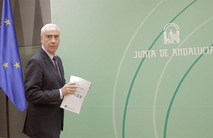 El consejero de Educación, Cultura y Deporte de la Junta, Luciano Alonso