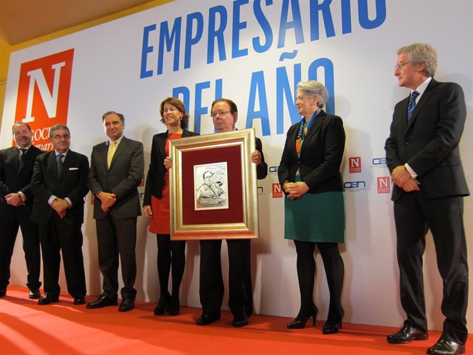 Angel Ría recibe el Premio Empresario del Año.