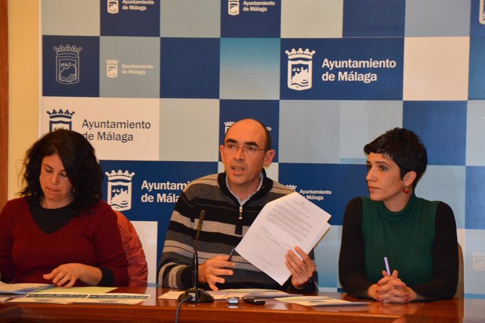 Zorrilla, Sempere y Morillas, en rueda de prensa.