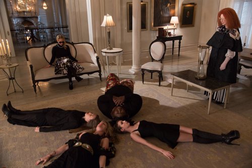 AMERICAN HORROR STORY: COVEN 