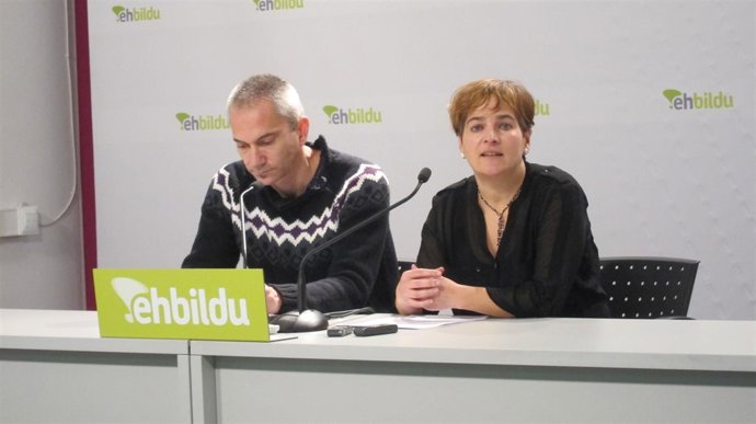 Joseba Permach y Rebeka Ubera