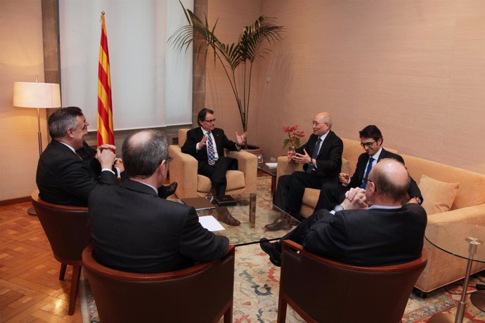 Reunión del Puerto de Barcelona y Hutchison con el presidente Artur Mas