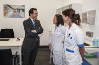 La Comunidad concede a Lasquetty la Gran Cruz del Dos de Mayo "por su vocación de servicio a los madrileños"