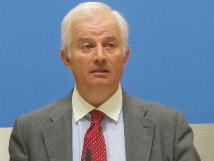 El protavoz del grupo municipal del PP, Eloy Suárez