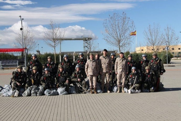 El Príncipe Felipe visita a la BRIPAC en Paracuellos del Jarama (Madrid)