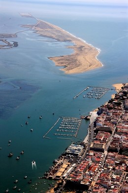 Dragado de Punta Umbría (Huelva).