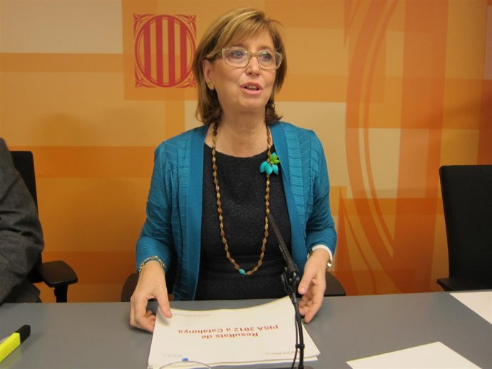 Irene Rigau (consellera de Enseñanza) 