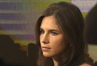28 años de cárcel para Amanda Knox que asesinó a su compañera de piso