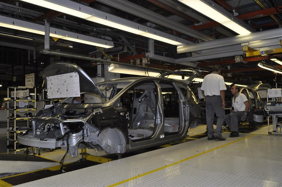 Cadena de montaje de Opel con el Ergochair