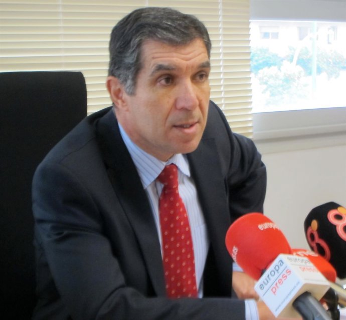Lorenzo del Río (TSJA) en rueda de prensa en Sevilla
