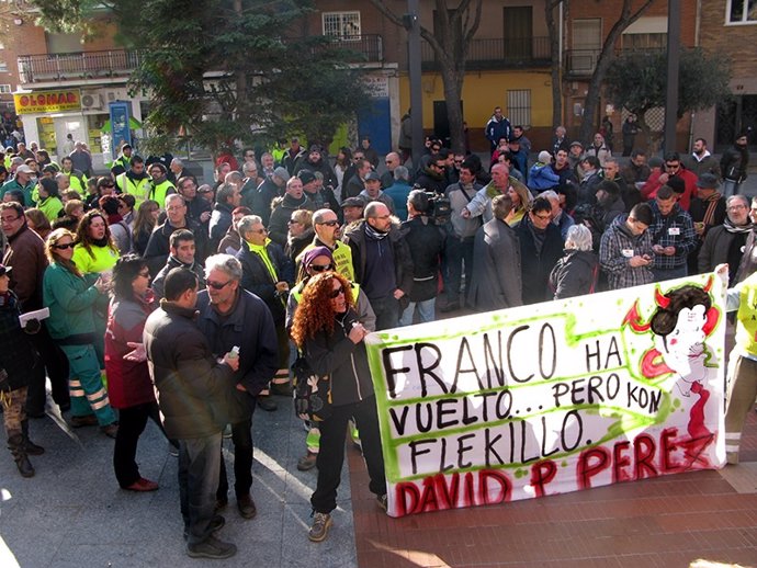 Concentración sindicatos ESMASA  huelga basura Alcorcón