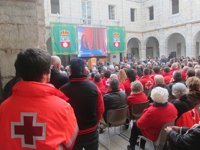 Cagigas llama a las instituciones a evitar que en una sociedad "de riqueza haya ciudadanos que no tengan para comer"