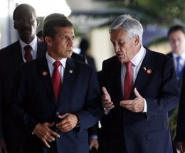 Los presidentes de Perú, Ollanta Humala, y Chile, Sebastián Piñera