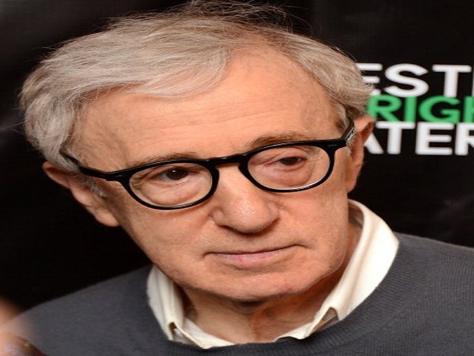 WOODY ALLEN ACUSADO DE ABUSOS SEXUALES POR SU HIJA 