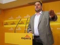 Junqueras felicita a los tres díscolos del PSC por su "lección de coraje y dignidad"