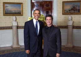 Barack Obama y Alejandro Sanz en la Casa Blanca
