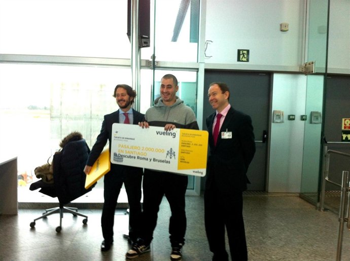 Vueling pasajero dos millones en Lavacolla