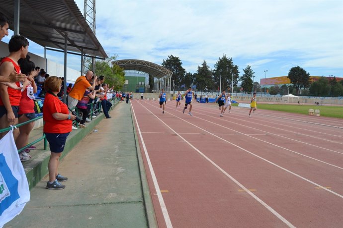 Pista atletismo municipal