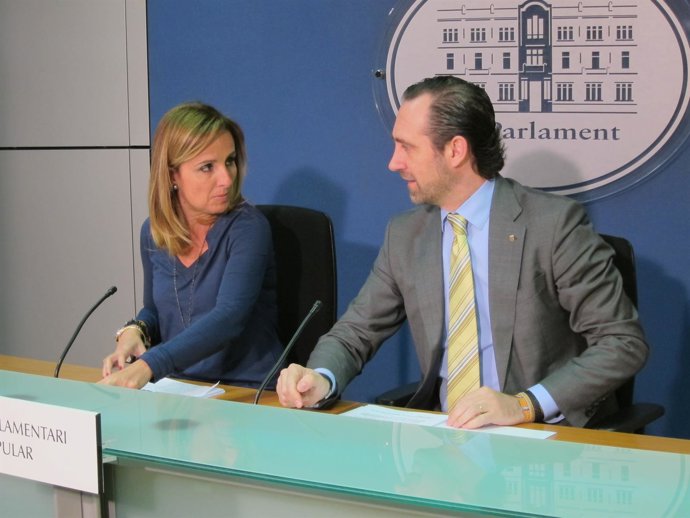 Mabel Cabrer y José Ramón Bauzá