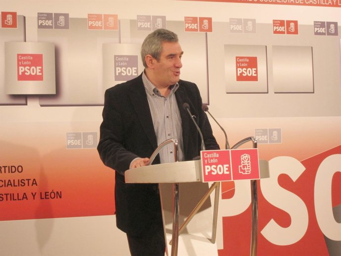 El secertario generla del PSCyL, Julio Villarrubia