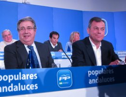 Juan Ignacio Zoido y José Luis Sanz en última Junta Directiva Regional del PP-A