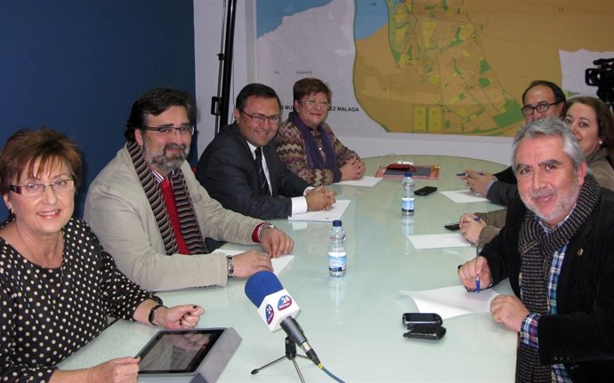 Heredia, en la reunión de Turismo en la Axarquía