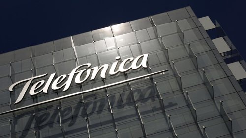 Edificio De Telefónica Por Reuters 