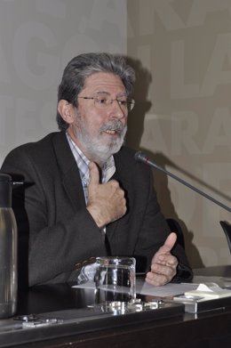 Barrena (IU) cree que el Gobierno de Rajoy "es una desgracia"