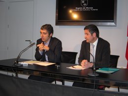 Cruz junto a Ujaldón ofrecen datos indicadores turísticos en 2013